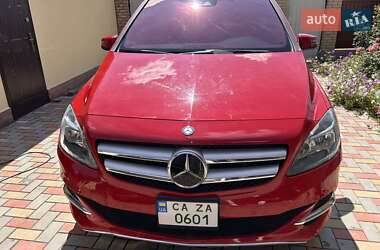 Mercedes-Benz B-Class 2015 Mercedes-Benz B-Class 2015