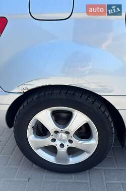 Хэтчбек Mercedes-Benz B-Class 2005 в 