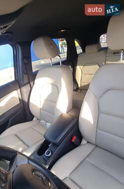 Хэтчбек Mercedes-Benz B-Class 2016 в 