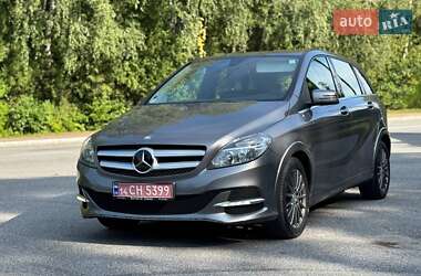Хэтчбек Mercedes-Benz B-Class 2016 в 
