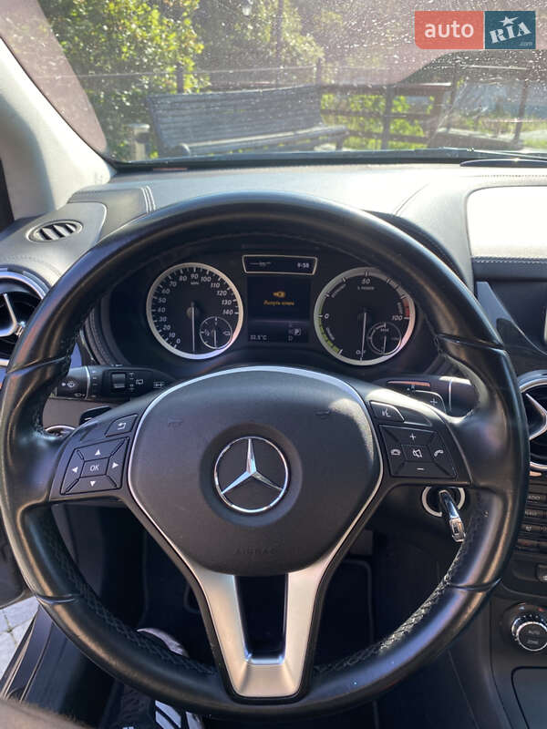 Хэтчбек Mercedes-Benz B-Class 2014 в Ужгороде фото 13 Хэтчбек Mercedes-Benz B-Class 2014 в Ужгороде