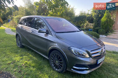 Хэтчбек Mercedes-Benz B-Class 2016 в Хмельницком