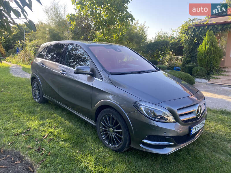 Mercedes-Benz B-Class 2016