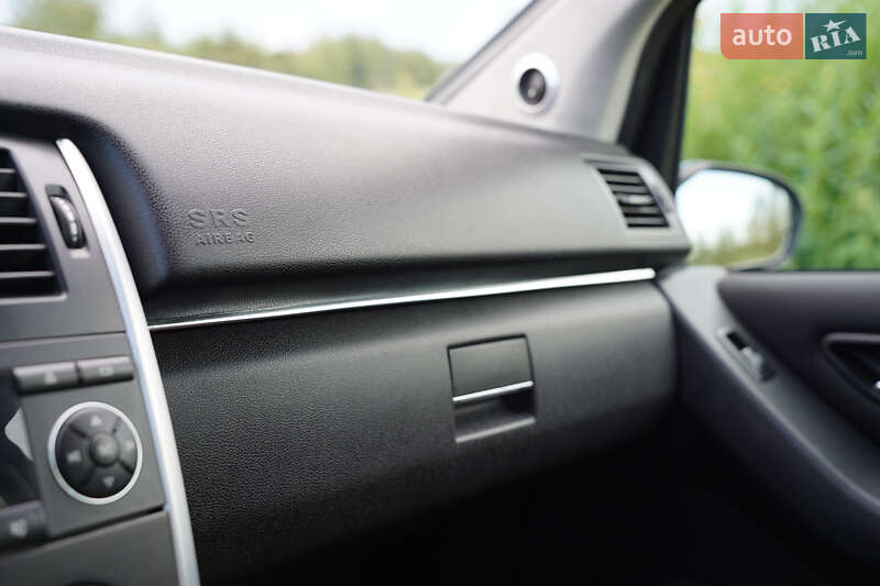 Хетчбек Mercedes-Benz B-Class 2006 в Івано-Франківську фото 42 Хетчбек Mercedes-Benz B-Class 2006 в Івано-Франківську