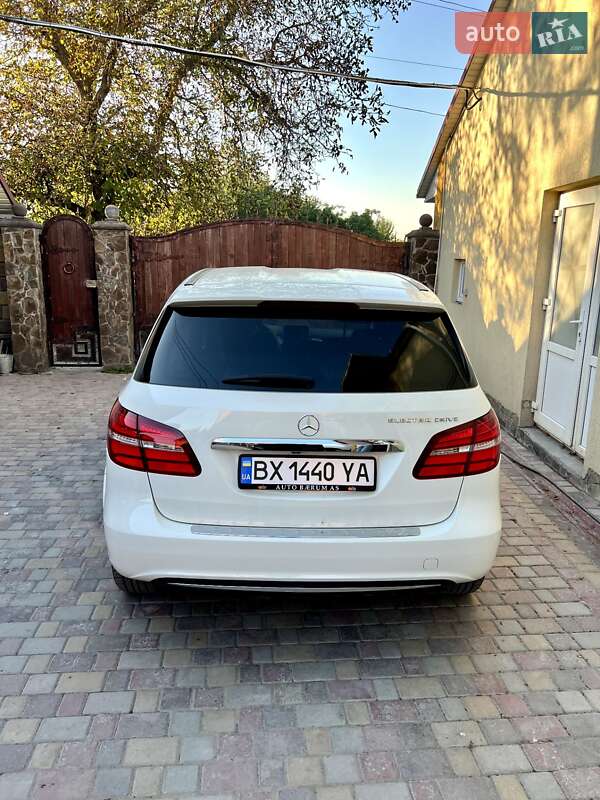 Хетчбек Mercedes-Benz B-Class 2015 в Хмельницькому