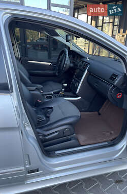 Хэтчбек Mercedes-Benz B-Class 2008 в 