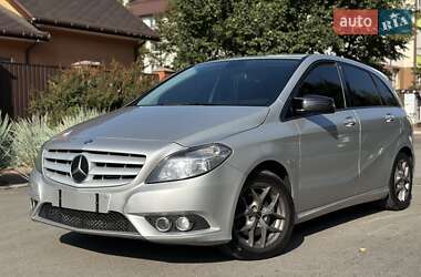 Хэтчбек Mercedes-Benz B-Class 2012 в Киеве