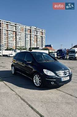 Mercedes-Benz B-Class 2010