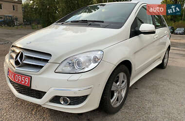 Хэтчбек Mercedes-Benz B-Class 2010 в Киеве