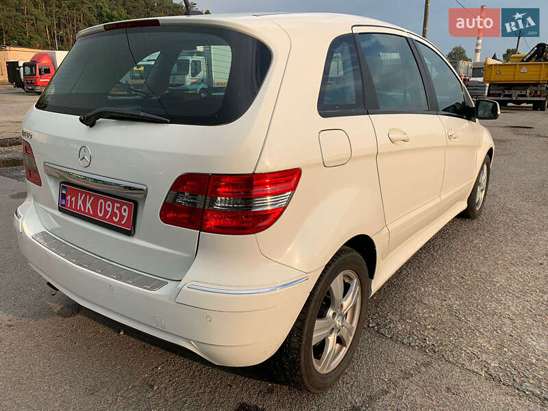 Хэтчбек Mercedes-Benz B-Class 2010 в Киеве