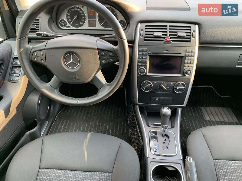 Хэтчбек Mercedes-Benz B-Class 2010 в Киеве