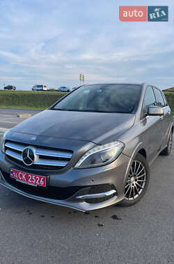 Хэтчбек Mercedes-Benz B-Class 2016 в Львове