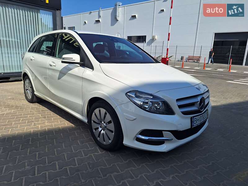 Хэтчбек Mercedes-Benz B-Class 2017 в Одессе