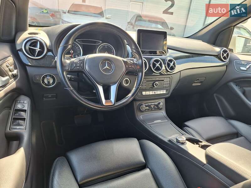 Хэтчбек Mercedes-Benz B-Class 2017 в Одессе