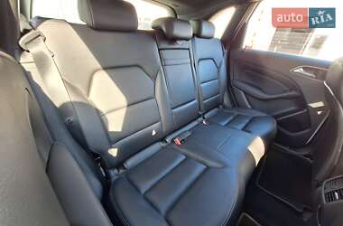 Хэтчбек Mercedes-Benz B-Class 2017 в 