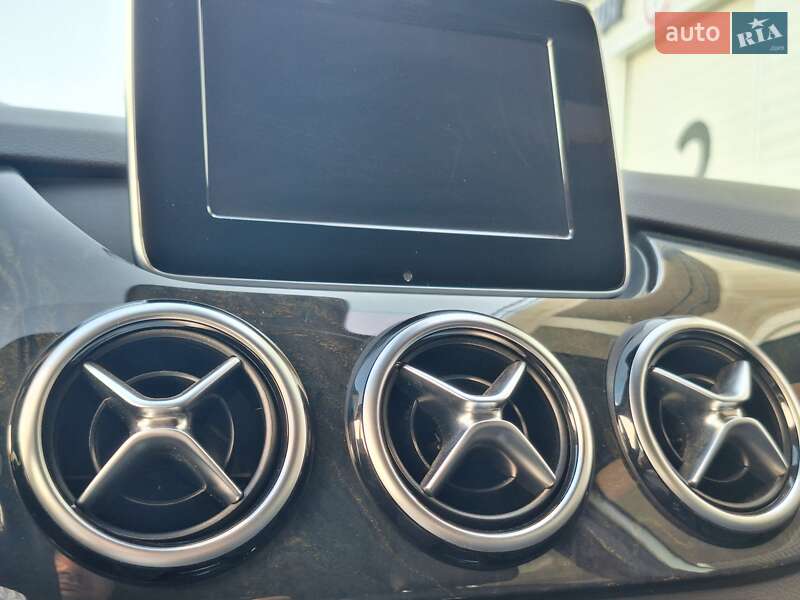 Хэтчбек Mercedes-Benz B-Class 2017 в Одессе