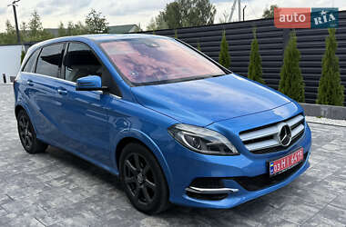 Mercedes-Benz B-Class 2015 Mercedes-Benz B-Class 2015