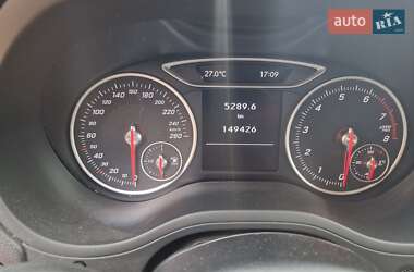 Хэтчбек Mercedes-Benz B-Class 2017 в 