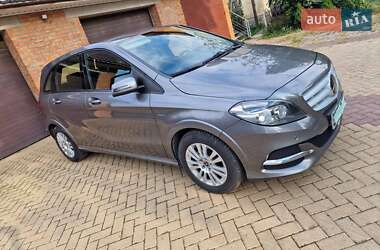 Mercedes-Benz B-Class 2017