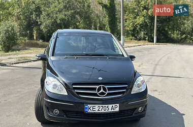 Хэтчбек Mercedes-Benz B-Class 2005 в 