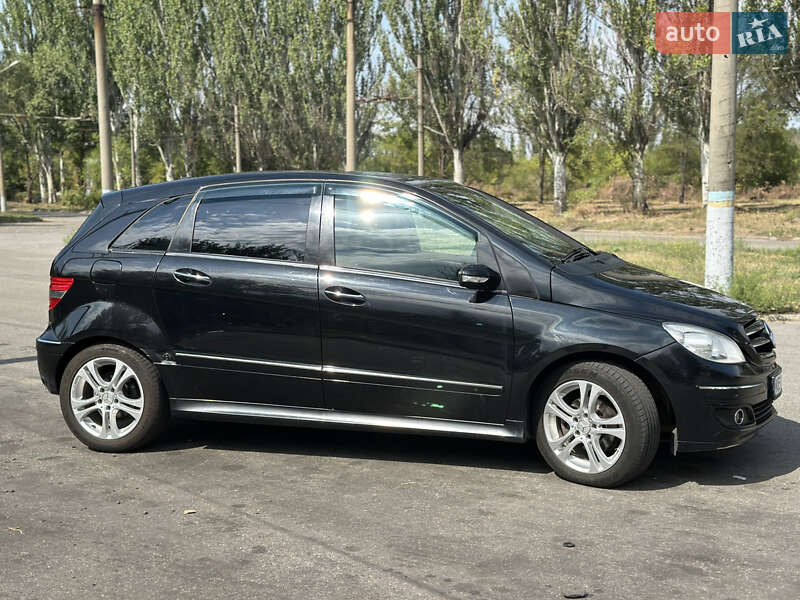 Хетчбек Mercedes-Benz B-Class 2005 в Кривому Розі фото 5 Хетчбек Mercedes-Benz B-Class 2005 в Кривому Розі