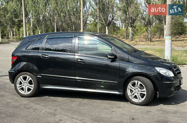 Хэтчбек Mercedes-Benz B-Class 2005 в 