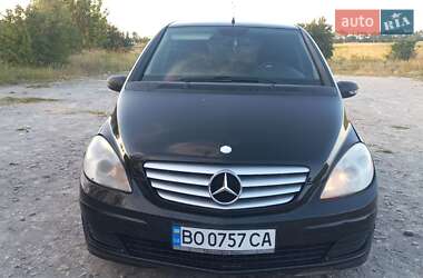 Хэтчбек Mercedes-Benz B-Class 2008 в 