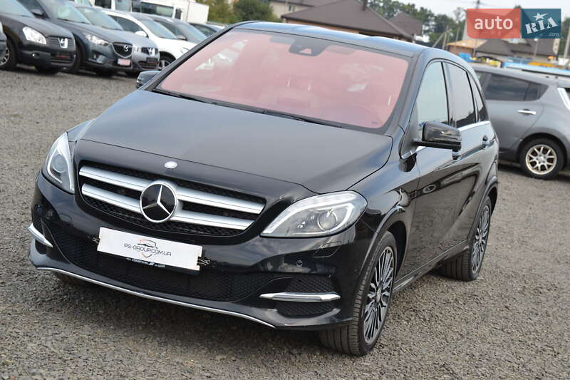 Хэтчбек Mercedes-Benz B-Class 2015 в 