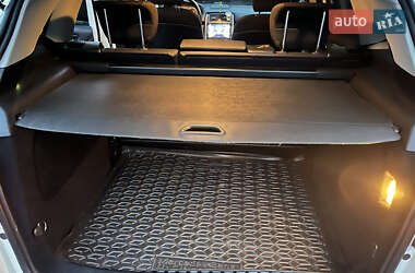 Хэтчбек Mercedes-Benz B-Class 2011 в 
