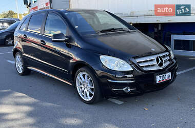 Mercedes-Benz B-Class 2010