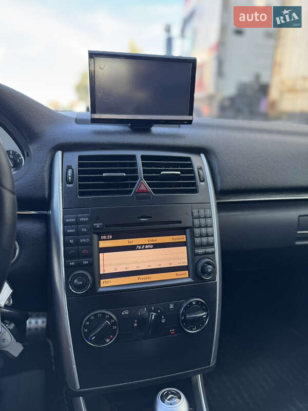 Хэтчбек Mercedes-Benz B-Class 2010 в Киеве