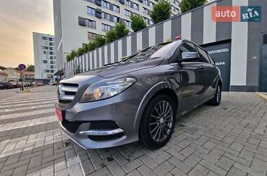 Хэтчбек Mercedes-Benz B-Class 2015 в Львове