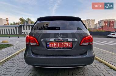 Хэтчбек Mercedes-Benz B-Class 2015 в 