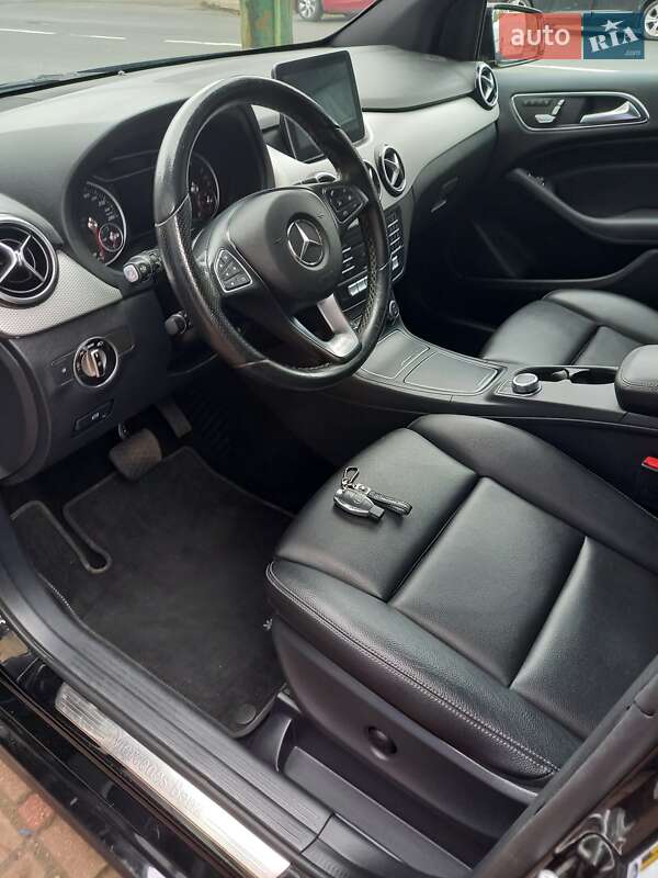 Хэтчбек Mercedes-Benz B-Class 2017 в Ивано-Франковске фото 11 Хэтчбек Mercedes-Benz B-Class 2017 в Ивано-Франковске