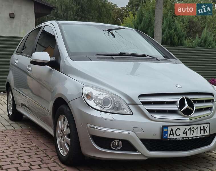 Mercedes-Benz B-Class 2010