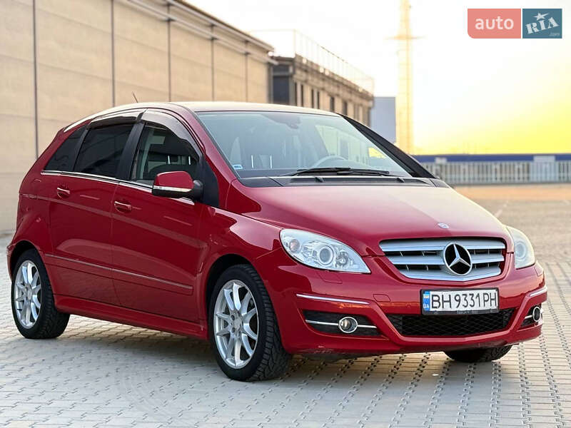 Mercedes-Benz B-Class 2010