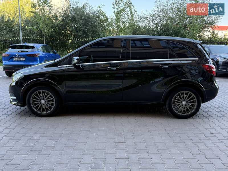 Хэтчбек Mercedes-Benz B-Class 2015 в Киеве