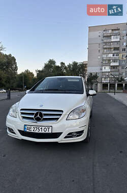 Хэтчбек Mercedes-Benz B-Class 2010 в Днепре
