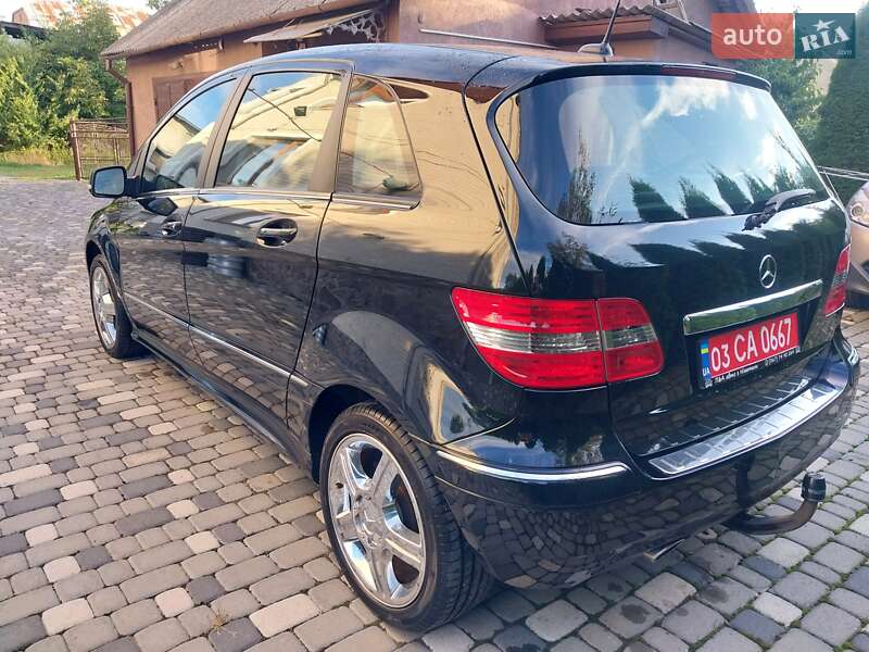 Хэтчбек Mercedes-Benz B-Class 2010 в Ходорове