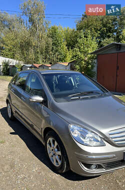Хетчбек Mercedes-Benz B-Class 2006 в Чернівцях