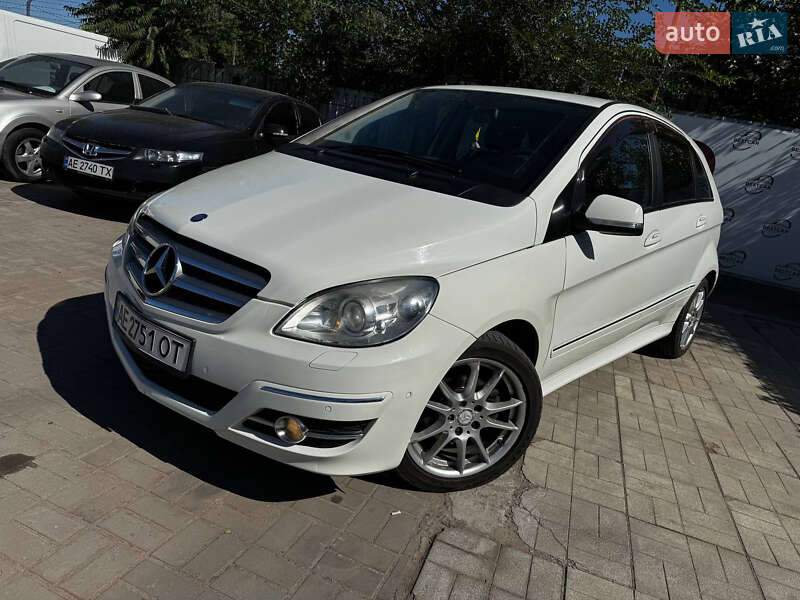 Хетчбек Mercedes-Benz B-Class 2010 в Дніпрі