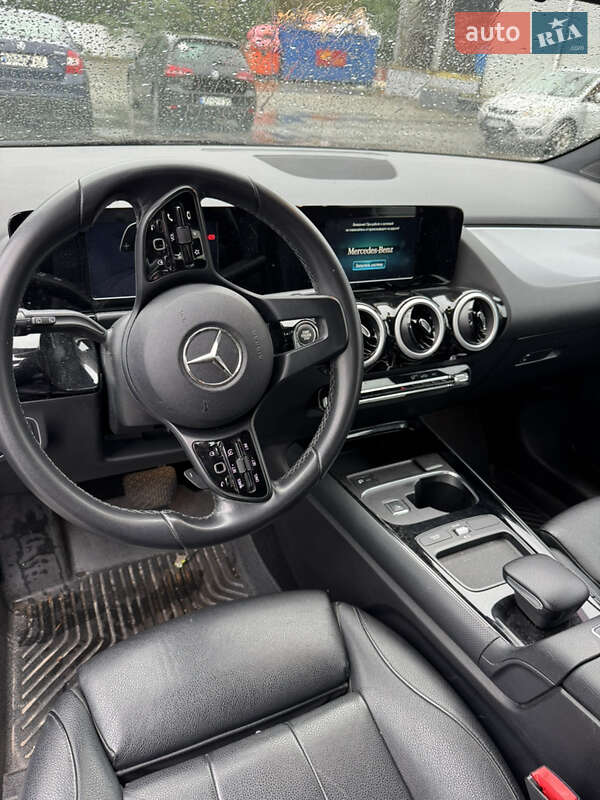 Хэтчбек Mercedes-Benz B-Class 2019 в Киеве фото 10 Хэтчбек Mercedes-Benz B-Class 2019 в Киеве