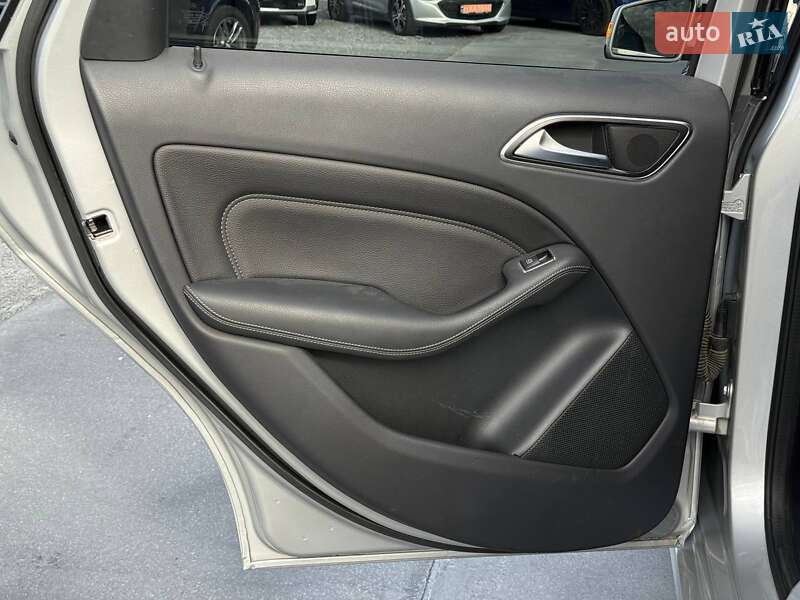 Хэтчбек Mercedes-Benz B-Class 2017 в Ровно