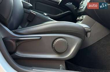 Хэтчбек Mercedes-Benz B-Class 2017 в 