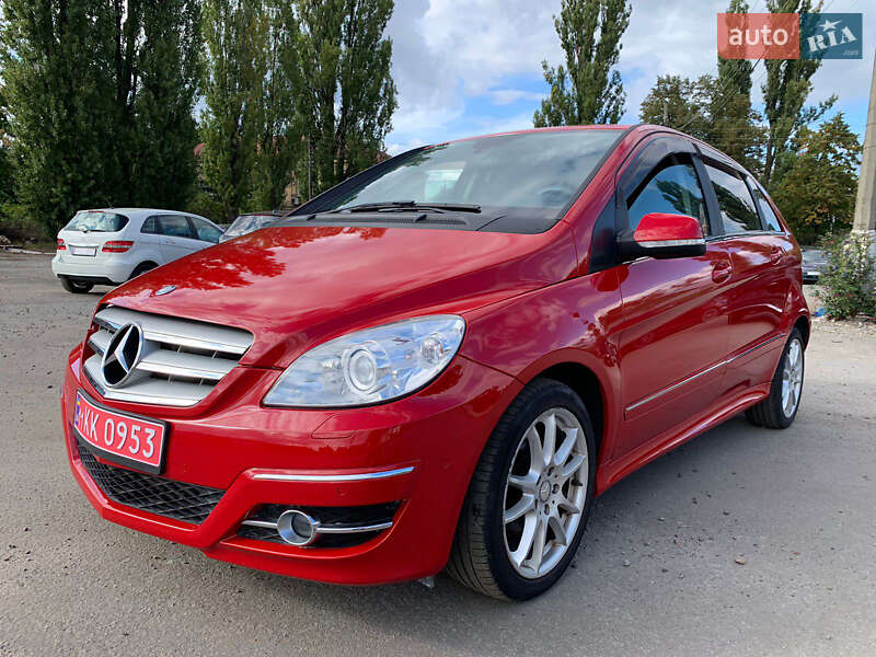 Mercedes-Benz B-Class 2010