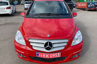 Хетчбек Mercedes-Benz B-Class 2010 в 