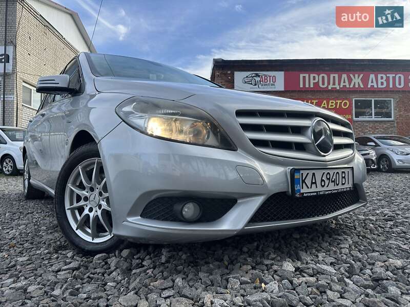 Хэтчбек Mercedes-Benz B-Class 2012 в Смеле