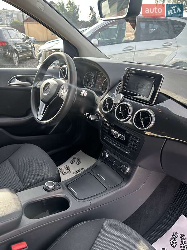 Хэтчбек Mercedes-Benz B-Class 2012 в Смеле
