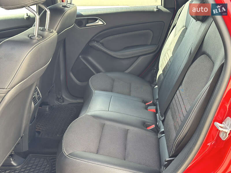 Хетчбек Mercedes-Benz B-Class 2015 в Луцьку