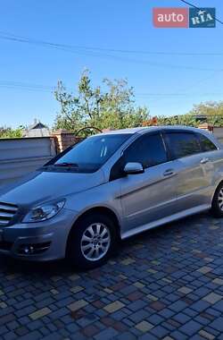 Хэтчбек Mercedes-Benz B-Class 2010 в Вапнярке